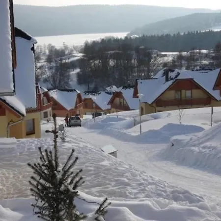 Fuer 8 Personen Ca 200 M In Slupecna, Boehmen Boehmerwald * 伏尔塔瓦河畔利普诺